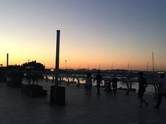 -东港音乐喷泉广场