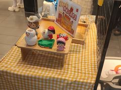 -麦当劳(上海虹桥站30B检票口楼上)