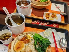-华记煲仔华·煲仔饭(市桥易发店)