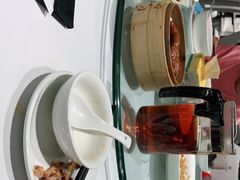 -永恒朗悦酒店(广西大学地铁站大学东路万达广场店)