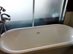 浴缸-蓝天清水湾国际大酒店