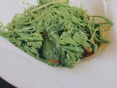 -伊带伊路新疆美食府(呼家楼店)