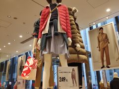 -优衣库(深圳万象天地旗舰店)