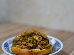 孜然夹馍-老字号杨坡红油米线腊汁肉夹馍(东四道巷店)