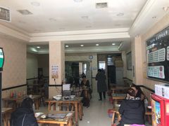 大堂-东北熏肉大饼(大学南路店)