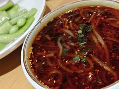 -渝信川菜 · 川味家常菜(财富购物中心店)