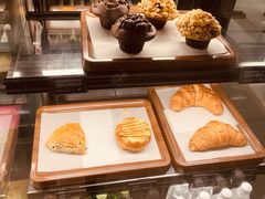 -星巴克(上海虹桥新天地二店)