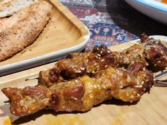 -乡村馕坑肉·烧烤·新疆菜·本地人更爱吃(阿勒泰首店)