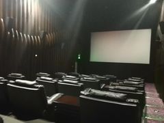 -天幕新彩云国际影城(激光巨幕店)