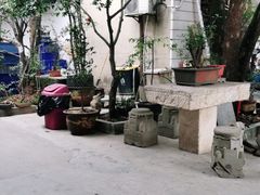 -李东农庄(中南百草园地标店)