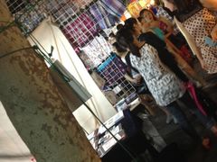 -吴山路夜市