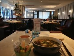 -港丽餐厅(高德置地店)