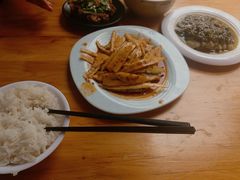 -朱大嘴肥肠血旺(福字街店)