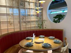 -蜜桃餐厅·伴山(绿宝广场店)