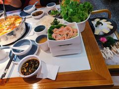 -潮汕酱记鲜牛肉火锅(欧尚店)
