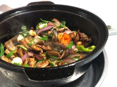 啫啫黄鳝-石岐乳鸽村(南海第三分店)