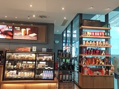 -星巴克(青岛火车北站候车大厅店)