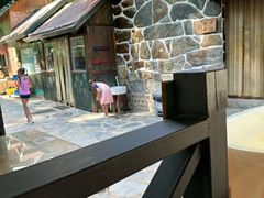 -北京水岸山吧度假村(雁栖镇店)