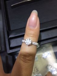 -威德钻石-克拉钻大本营(南京东路店)