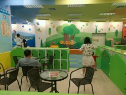 -莫莉幻想儿童乐园(武汉金银潭永旺店)