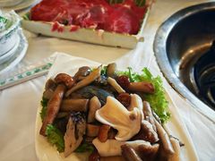 -鲁朗纳麦石锅鸡庄园