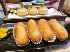 金枕榴莲酥-点都德(华强南店)