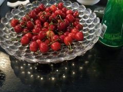 -河畔春天时尚餐厅