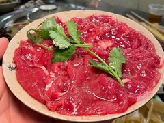 -洞亭火锅(防空洞总店)