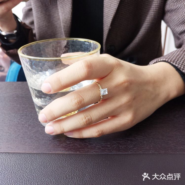 分享我的小冰糖钻戒💍 你还是圆钻戒指嘛?