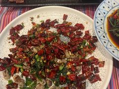 -香巴拉云南餐厅(华莱坞店)