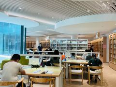-广州市白云区图书馆