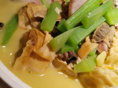-吴越荣记苏州菜·松鼠桂鱼100%活鱼现做(斜塘老街店)