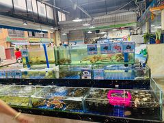 水产区-三亚新鸿港水果一级批发市场