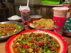 -泥糊破店小酒馆·团建聚餐(南京西路店)