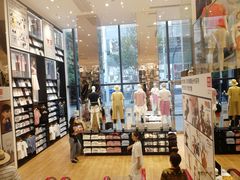 -优衣库(深圳万象天地旗舰店)