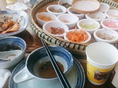 -包整·丝娃娃(一览甲秀楼风景店)