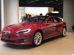-TESLA 特斯拉(上海太古汇体验店)