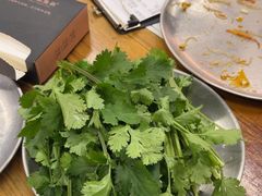 -后街佬·炭火鲜鱼杂(南城店)