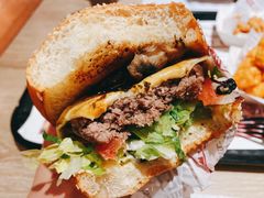 -The Habit Burger Grill 哈比特汉堡(复兴soho店)