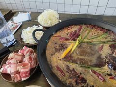 -黄潇洒老火锅(九眼桥宏济巷店)
