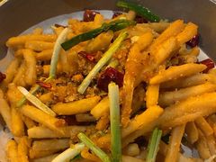 -巴厘龙虾·榜首油焖大虾(音乐学院·沿江酒馆店)