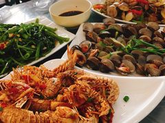 -覃记海鲜美食餐厅