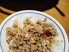 -小洞天柴火土菜馆