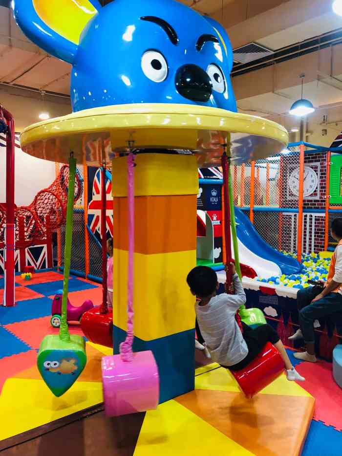 考拉大冒险(宝龙城市广场店)-"干净,娱乐器械的布局也很新颖,孩子很