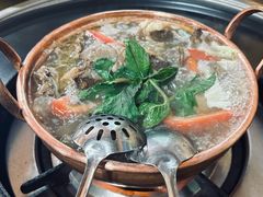 -银同牦牛肉火锅