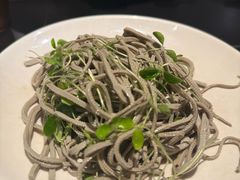 香椿苗豆腐丝-辣尚瘾·烤鱼·新川菜(交大直营店)