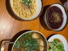 -龍堂蟹黄小笼包(万家丽店)