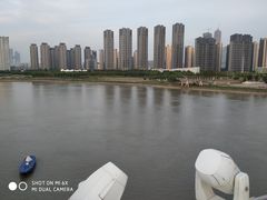 -南京眼步行桥