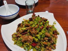 怪味牛柳-恩宏德餐馆(平山道店)