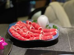 厚切安格斯雪花牛肉-新草堂锅物料理(泉城路店)